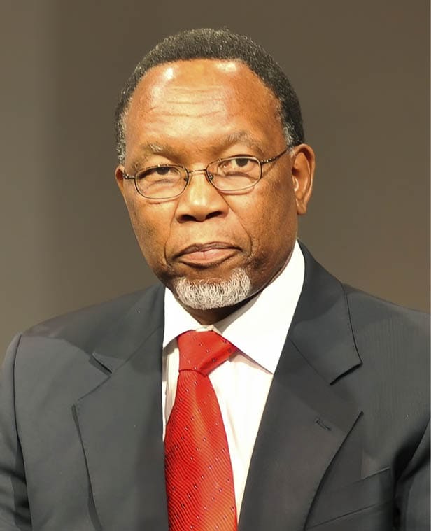 CAPE TOWN/SOUTH AFRICA, 11JUN2009 - Kglema Petrus Motlanthe, Deputy President of South Africa speaks with Robyn Curnow, Correspondent, CNN, South Africa at 2010: Building a Legacy for South Africa held During the World Economic Forum on Africa 2009 in Cape Town, South Africa, June 11, 2009 Copyright World Economic Forum www.weforum.org / Eric Miller emiller@iafrica.com
