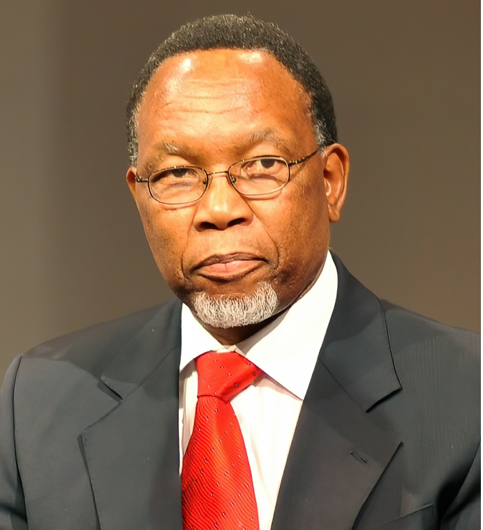 CAPE TOWN/SOUTH AFRICA, 11JUN2009 - Kglema Petrus Motlanthe, Deputy President of South Africa speaks with Robyn Curnow, Correspondent, CNN, South Africa at 2010: Building a Legacy for South Africa held During the World Economic Forum on Africa 2009 in Cape Town, South Africa, June 11, 2009 Copyright World Economic Forum www.weforum.org / Eric Miller emiller@iafrica.com